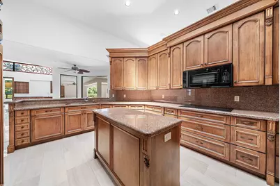 17595 Bocaire Place, Boca Raton, FL 33487 - Photo 15