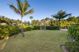 12385 Coconut Row Rd, Palm Beach Gardens, FL 33410 - Photo 43
