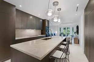 2219 Ibis Isle Rd E, Palm Beach, FL 33480 - Photo 17