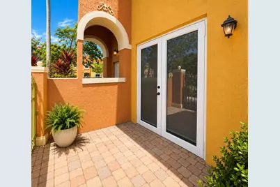 906 SW 143rd Avenue #2005, Pembroke Pines, FL 33027 - Photo 29