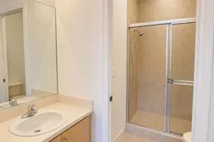 906 SW 143rd Ave, Pembroke Pines, FL 33027 - Photo 19