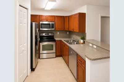 906 SW 143rd Avenue #2005, Pembroke Pines, FL 33027 - Photo 13