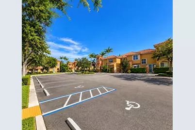 906 SW 143rd Avenue #2005, Pembroke Pines, FL 33027 - Photo 33