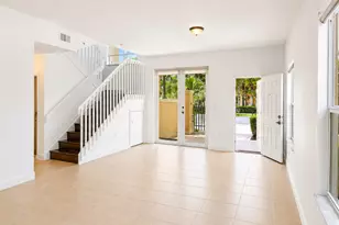906 SW 143rd Ave, Pembroke Pines, FL 33027 - Photo 7