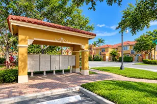 906 SW 143rd Ave, Pembroke Pines, FL 33027 - Photo 31