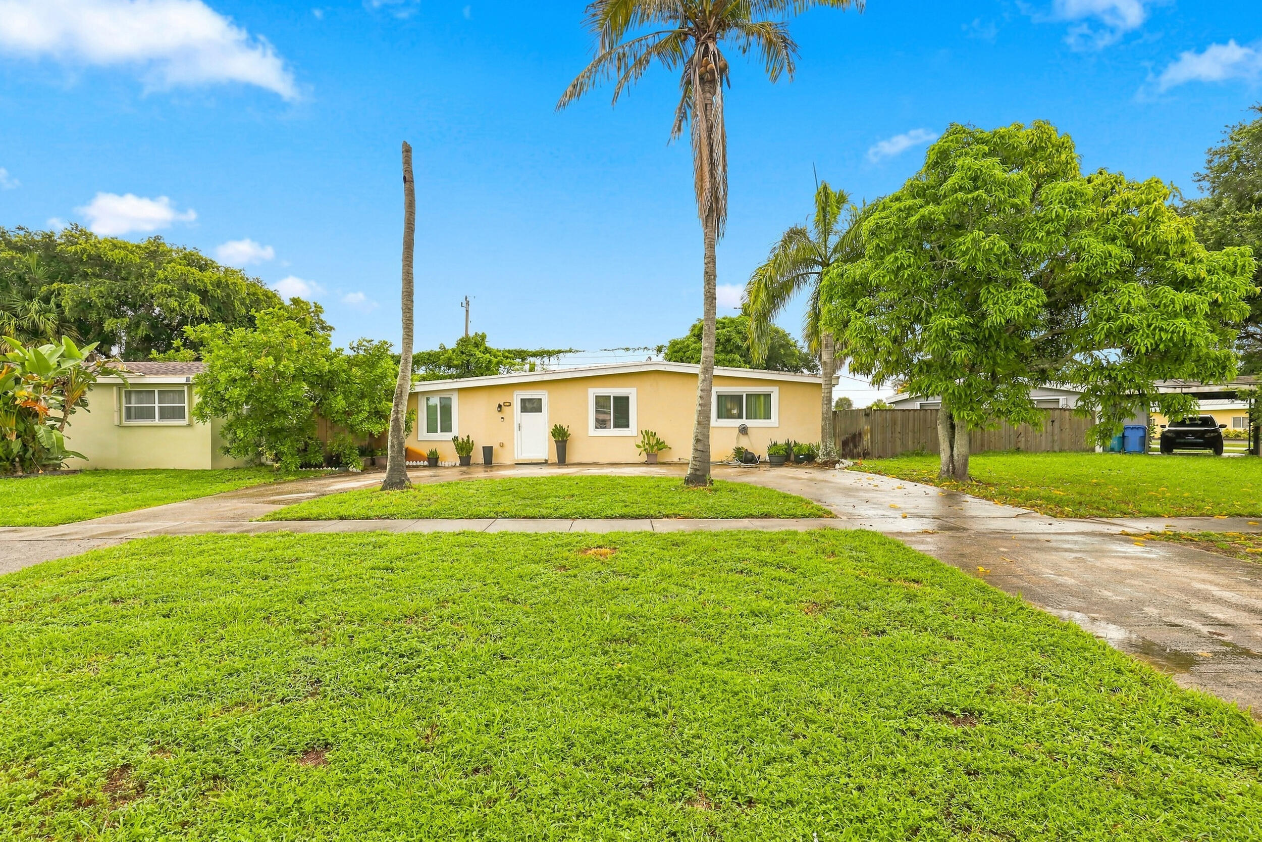 730 Gardenia Dr - 730 Gardenia Dr, Royal Palm Beach, FL 33411 Luxury Property | Jose Angel Pina