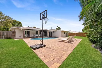 1051 NW 3rd Street, Boca Raton, FL 33486 - Photo 37