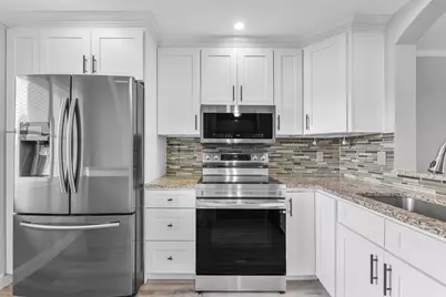 14307 Bedford Drive #204, Delray Beach, FL 33446 - Photo 9
