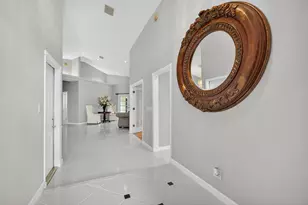 1052 W Shore Dr, West Palm Beach, FL 33406 - Photo 7
