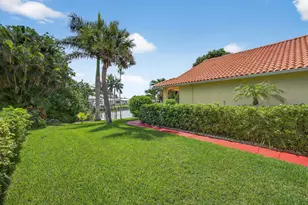 1052 W Shore Dr, West Palm Beach, FL 33406 - Photo 55