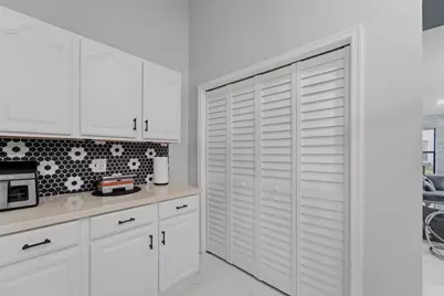 301 Knotty Wood Lane, Wellington, FL 33414 - Photo 23