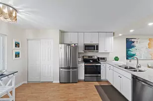 275 Palm Ave, Jupiter, FL 33477 - Photo 3
