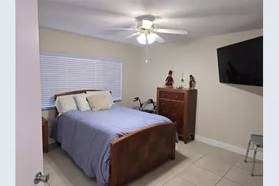 1200 SW 137th Avenue #312E, Pembroke Pines, FL 33027 - Photo 7