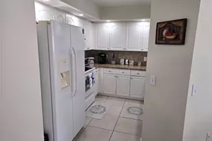 1200 SW 137th Ave, Pembroke Pines, FL 33027 - Photo 13