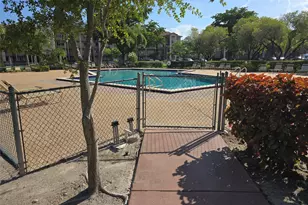 1200 SW 137th Ave, Pembroke Pines, FL 33027 - Photo 21