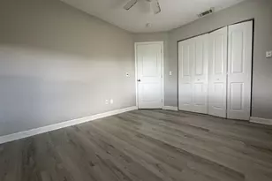1633 SE Arapaho Ave, Stuart, FL 34994 - Photo 19