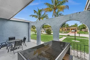 5260 SW 6th Pl, Margate, FL 33068 - Photo 5