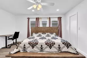 5260 SW 6th Pl, Margate, FL 33068 - Photo 29