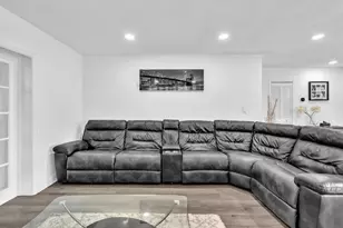 5260 SW 6th Pl, Margate, FL 33068 - Photo 13