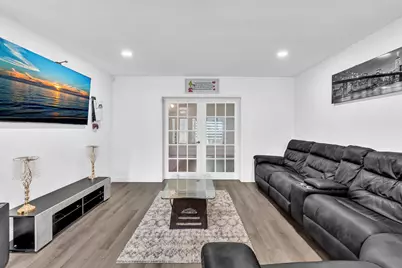 5260 SW 6th Place, Margate, FL 33068 - Photo 17