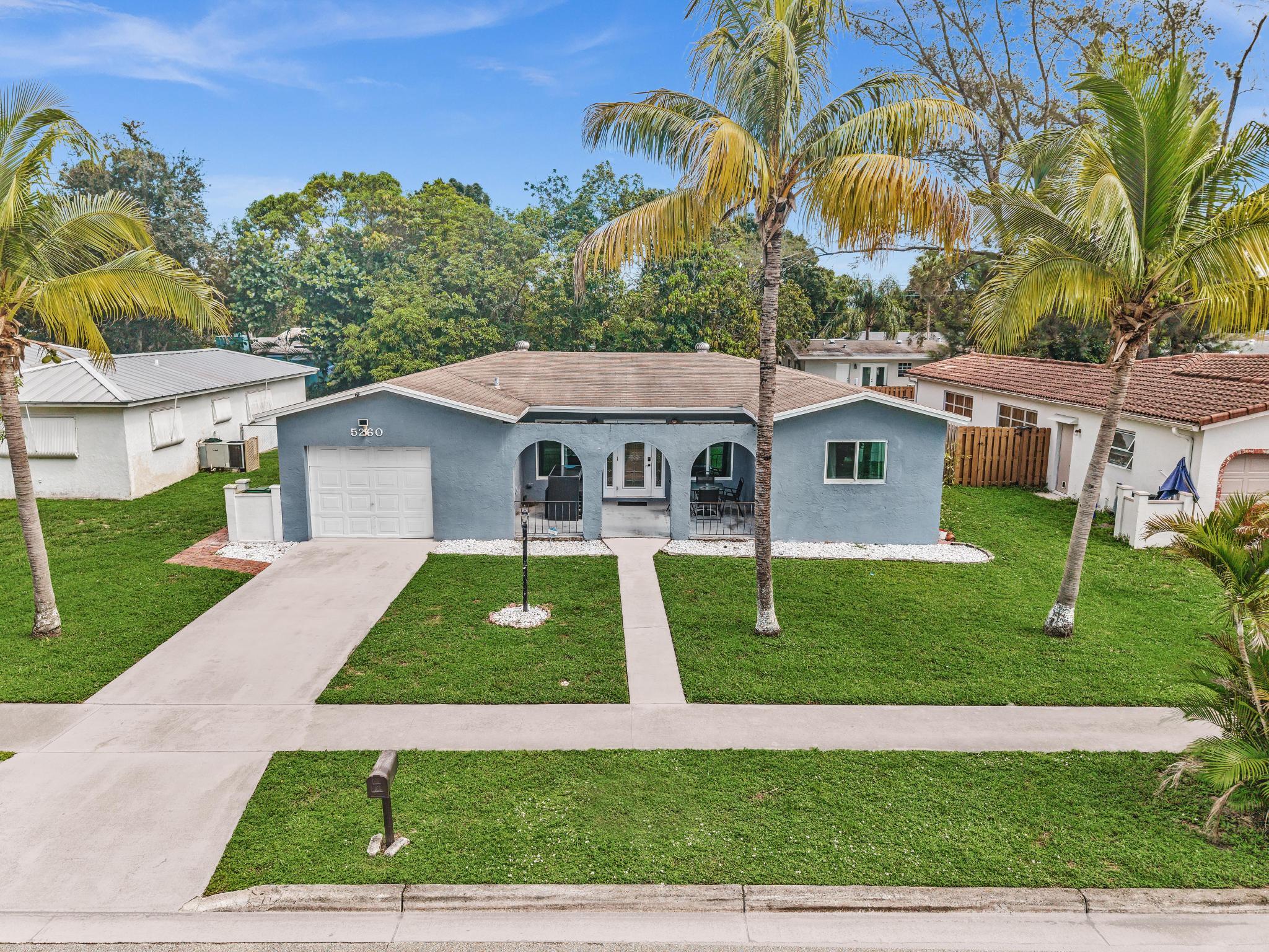 5260 SW 6th Pl - 5260 SW 6th Pl, Margate, FL 33068 Luxury Property | Jose Angel Pina
