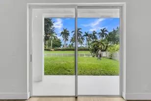 1521 SW 186th Ave, Pembroke Pines, FL 33029 - Photo 43