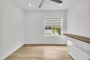 1521 SW 186th Ave, Pembroke Pines, FL 33029 - Photo 27