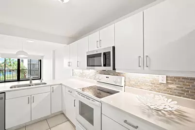 8 Royal Palm Way #3020, Boca Raton, FL 33432 - Photo 9