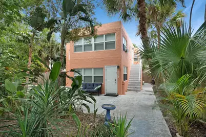 226 S Palmway, Lake Worth Beach, FL 33460 - Photo 1