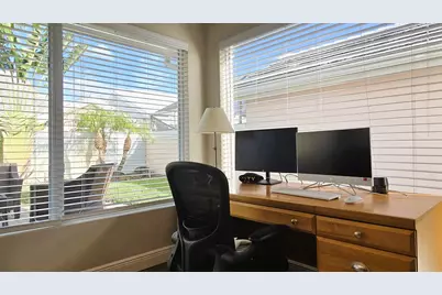 2295 Saratoga Lane, West Palm Beach, FL 33409 - Photo 15