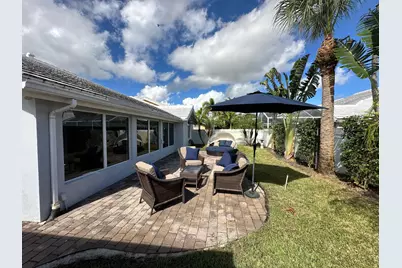 2295 Saratoga Lane, West Palm Beach, FL 33409 - Photo 41