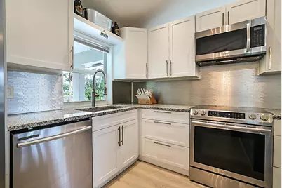1103 NW 11th Street, Boynton Beach, FL 33426 - Photo 13