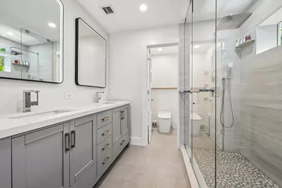 1051 SW 25th Avenue, Boynton Beach, FL 33426 - Photo 29