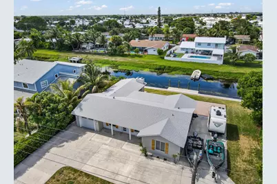 1051 SW 25th Avenue, Boynton Beach, FL 33426 - Photo 43