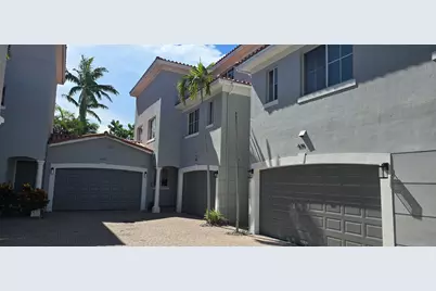 635 NE 11th Avenue, Fort Lauderdale, FL 33304 - Photo 3