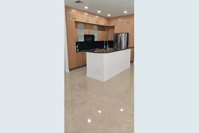 635 NE 11th Avenue, Fort Lauderdale, FL 33304 - Photo 5