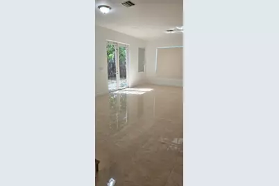 635 NE 11th Avenue, Fort Lauderdale, FL 33304 - Photo 11