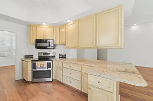 309 Kelsey Park Cir, Palm Beach Gardens, FL 33410 - Photo 13