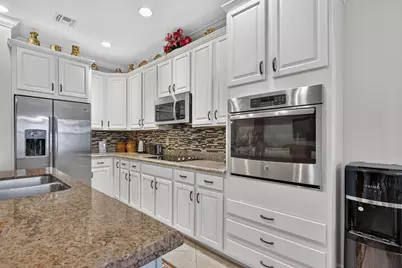 11320 SW Lake Park Drive, Port Saint Lucie, FL 34987 - Photo 17