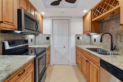 3000 N Ocean Drive #8A, Singer Island, FL 33404 - Photo 15
