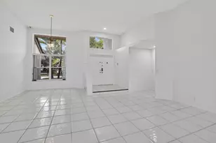 924 Spoonbill Cir, Weston, FL 33326 - Photo 7