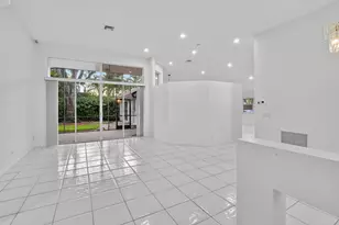 924 Spoonbill Cir, Weston, FL 33326 - Photo 3