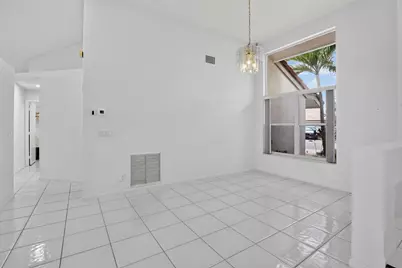 924 Spoonbill Circle, Weston, FL 33326 - Photo 9