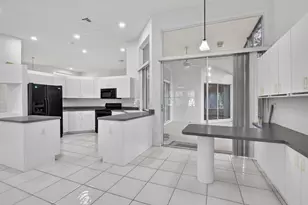 924 Spoonbill Cir, Weston, FL 33326 - Photo 15