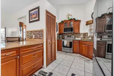 7365 NW 54th Court, Lauderhill, FL 33319 - Photo 5
