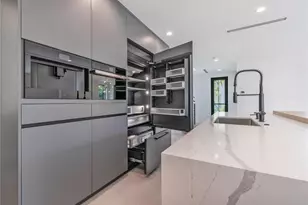 1310 SE 2nd St, Fort Lauderdale, FL 33301 - Photo 11