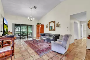 9420 Chelsea Dr S, Plantation, FL 33324 - Photo 5