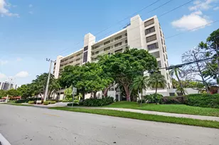 2300 NE 33rd Ave, Fort Lauderdale, FL 33305 - Photo 43