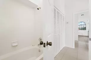 8049 Aberdeen Dr, Boynton Beach, FL 33472 - Photo 25
