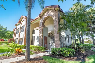8049 Aberdeen Drive #202, Boynton Beach, FL 33472 - Photo 3